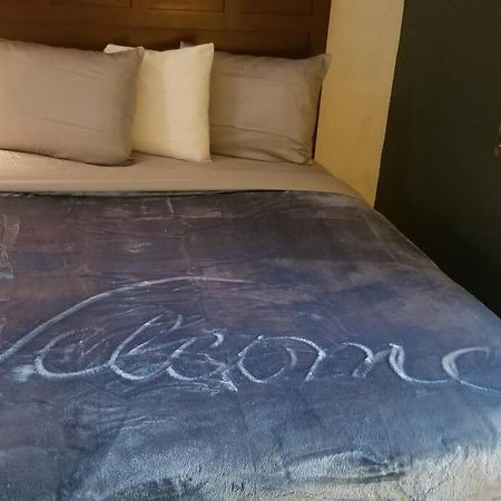 Hotel 2 Queen Beds Hotel Room 128 Booking Stillwater Buitenkant foto