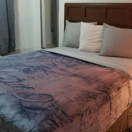 Hotel 2 Queen Beds Hotel Room 128 Booking Stillwater Buitenkant foto